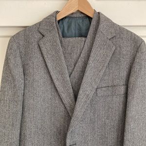 Bardstown Vintage Herringbone 100% Heavy Tweed Wool 3 Piece Suit 42L